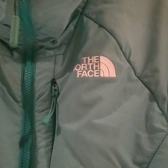 North Face jacket XS turquoise EUC - Picture 2 of 9
